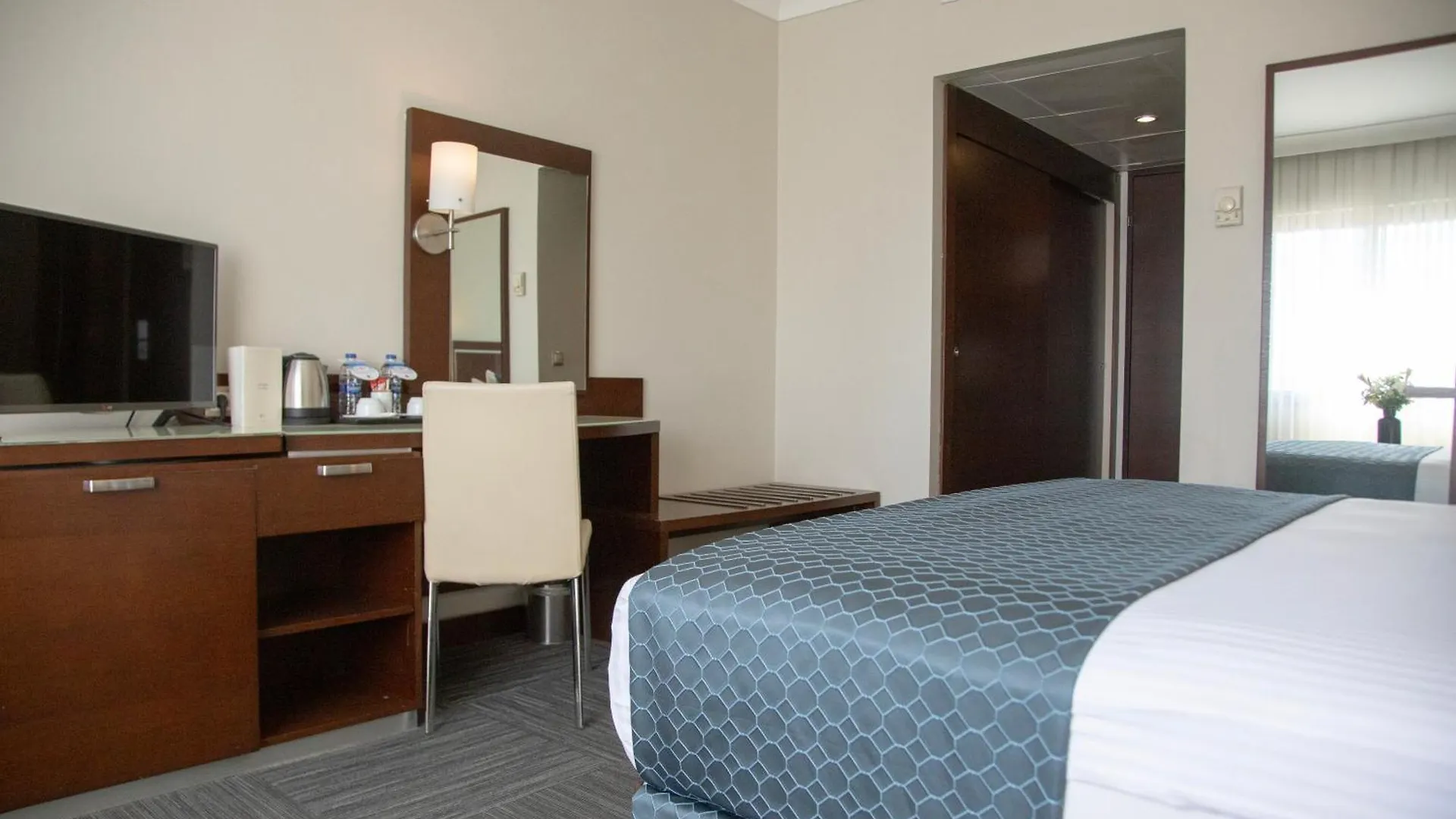 Kaya Prestige Oteli Izmir 4*,  Turkey